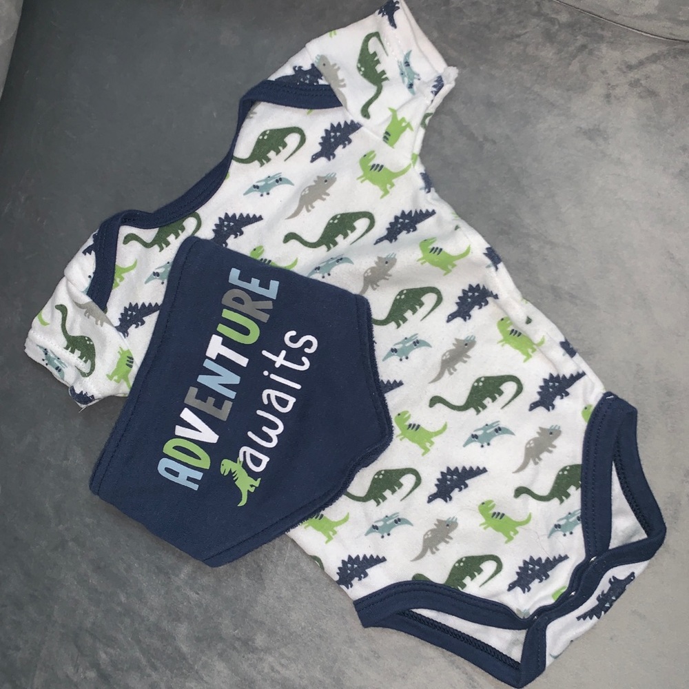 Dinosaur 🦕 Onesie w/ Bib